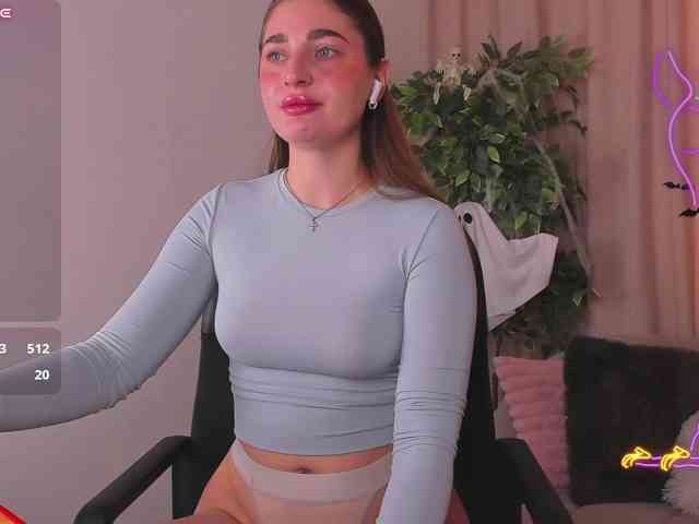 RinaKlark, live webcam girl, age 19, from POLAND, streaming now, kontneuken, pijpbeurt