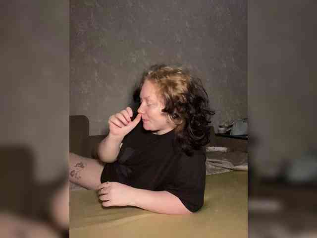 Sosnikers, live webcam girl, age 21, from Россия, streaming now, anaal spelen, kontneuken