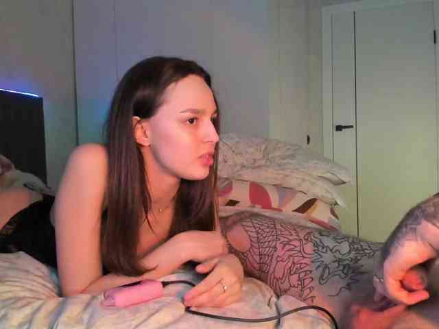 Pinkbodnar, live webcam girl, age 22, from RUSSIA, streaming now, aziatische massage, kontlikken