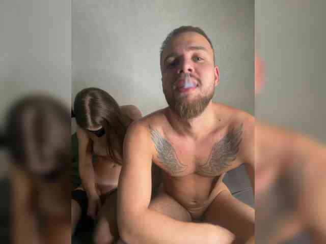 Traxalka666, live webcam girl, age 24, streaming now, trio, anaal spelen