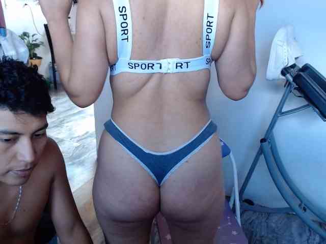 Maye-dan, live webcam girl, age 24, from USA, streaming now, aziatische massage, pijpbeurt