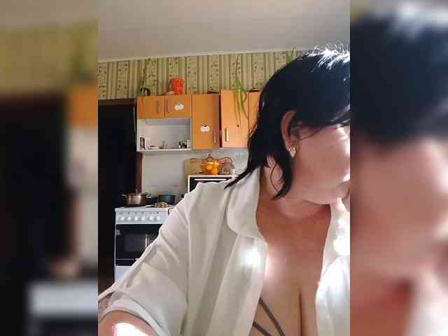 Tanya19722, live webcam girl, age 53, from Россия, streaming now, dromen, genieten