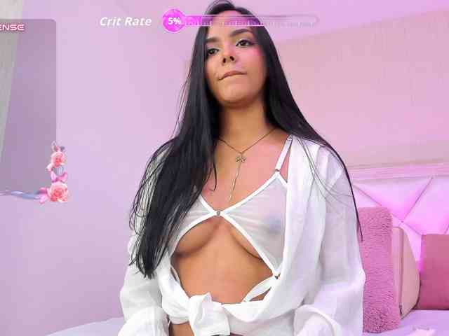 AdaraBell, live webcam girl, age 18, from COLOMBIA, streaming now, pijpen, pijpbeurt