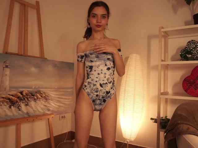 Pugovka-Squirter, live webcam girl, age 18, from RUSSIA, streaming now, pijpbeurt, camshow