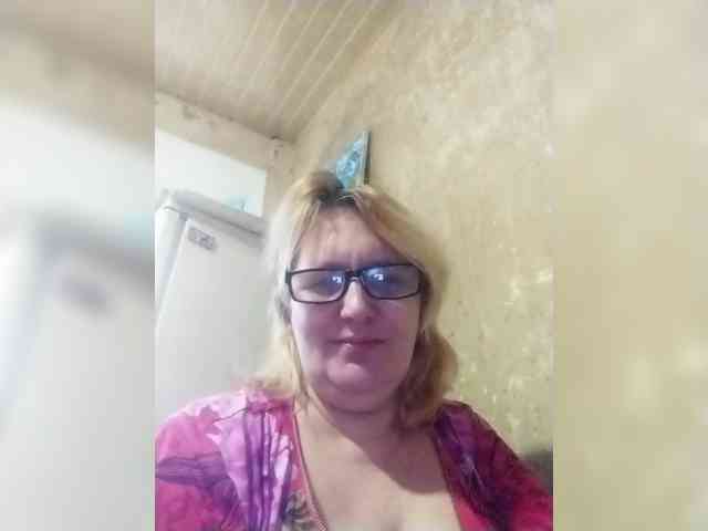 ForestLadyXL, live webcam girl, age 47, from Россия, streaming now, anaal spelen, kontneuken