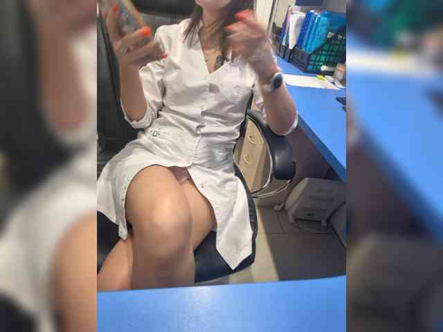 AngelikaKoshka, live webcam girl, age 36, from Польша, streaming now, anaal spelen, kontneuken