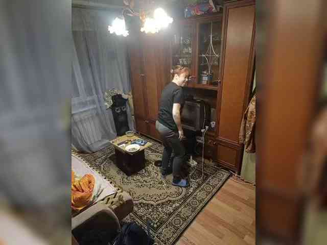 OlgaLargus, live webcam girl, age 30, from Россия, streaming now, kontvingeren, pijpbeurt