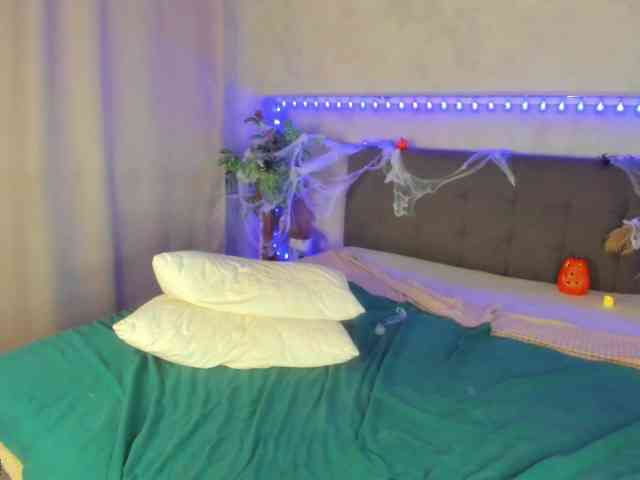 Sky-Kuper, live webcam girl, age 49, from LATVIA, streaming now, ballikken, pijpbeurt