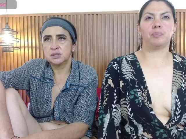 IrisyAnnita69, live webcam girl, age 37, from COLOMBIA, streaming now, pijpen, chatten