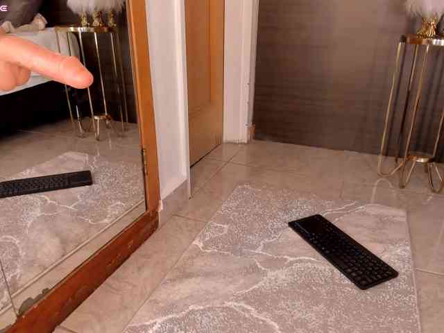 isabellestorm, live webcam girl, age 23, from COLOMBIA, streaming now, camshow, chatten