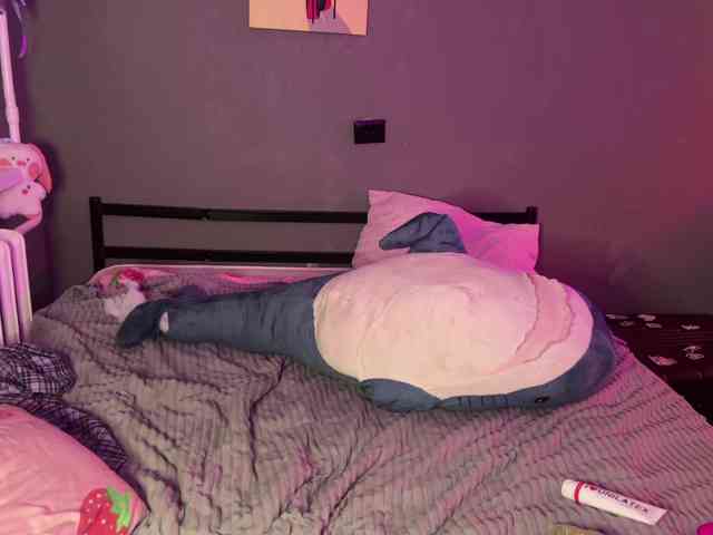 sexycute18, live webcam girl, age 18, from RUSSIA, streaming now, pijpbeurt, camshow