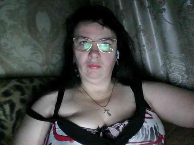 CharmingLady, live webcam girl, age 47, from Украина, streaming now, chatten, dansen