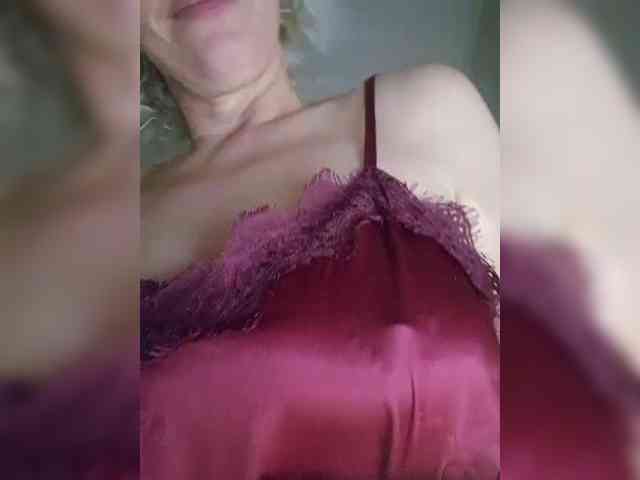 Markiza_Angelov, live webcam girl, age 48, from RUSSIA, streaming now, aziatische massage, genieten