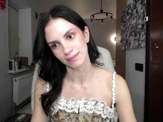 Lalipoppop, live webcam girl, age 23, from Украина, streaming now, chatten, dansen