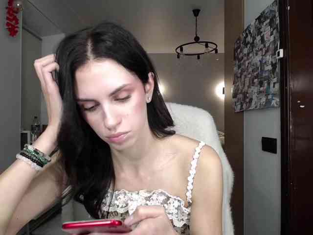 Lalipoppop, live webcam girl, age 23, from Украина, streaming now, chatten, dansen