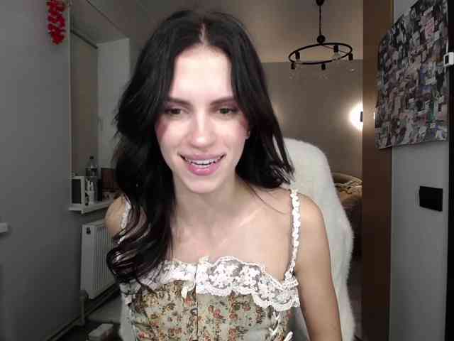 Lalipoppop, live webcam girl, age 23, from Украина, streaming now, chatten, dansen