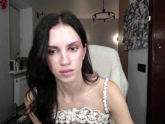 Lalipoppop, live webcam girl, age 23, from Украина, streaming now, chatten, dansen