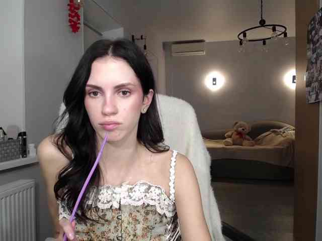 Lalipoppop, live webcam girl, age 23, from Украина, streaming now, chatten, dansen