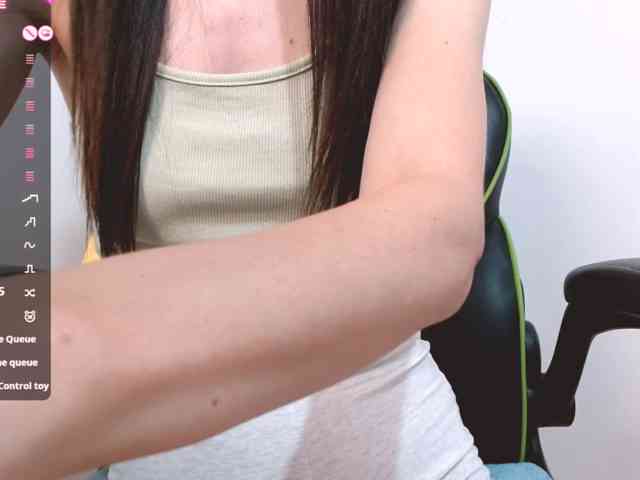 Blackcat69, live webcam girl, age 27, from FRANCE, streaming now, anaal spelen, aziatische massage