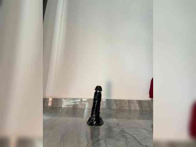 AyraMoon, live webcam girl, age 20, streaming now, chatten, dromen
