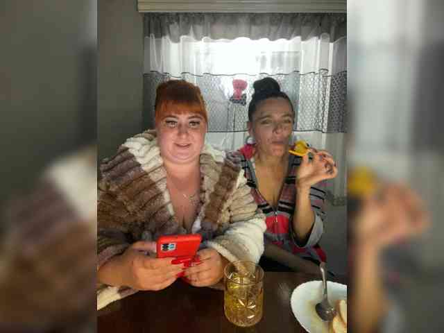 Buns2026, live webcam girl, age 30, streaming now, pijpbeurt, pik zuigen