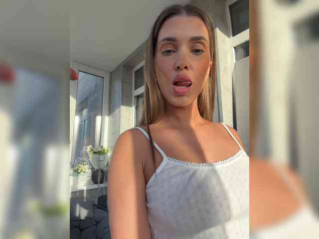 sweetsin1, live webcam girl, age 30, from Россия, streaming now, anaal spelen, kontneuken