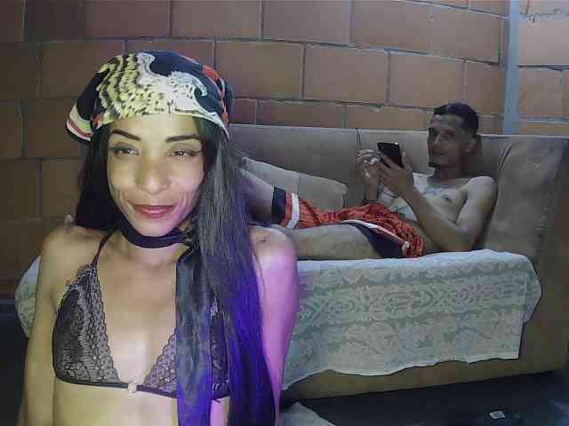 Junioryteresa, live webcam girl, age 27, from COLOMBIA, streaming now, anaal spelen, kontvingeren