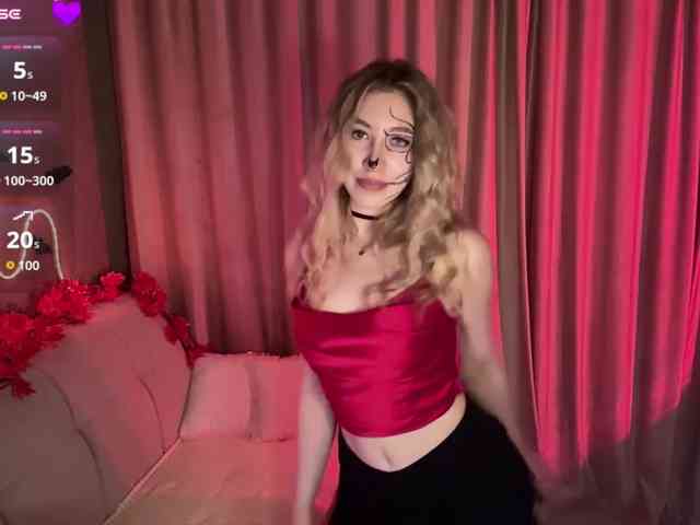 creamberryy, live webcam girl, age 24, from Россия, streaming now, kontneuken, pijpbeurt