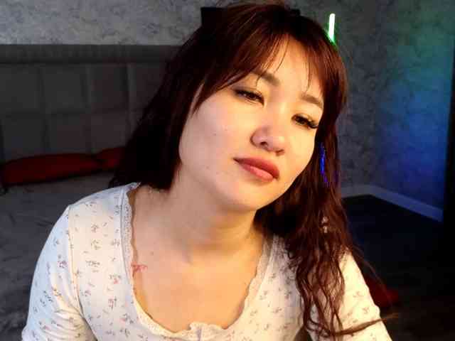 Yukiyasunshine, live webcam girl, age 30, from RUSSIA, streaming now, pijpbeurt, chatten