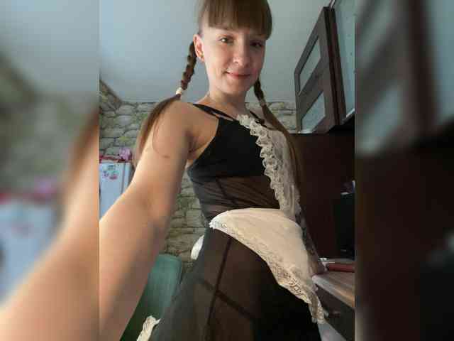 Bonny-Dee, live webcam girl, age 31, from USA, streaming now, chatten, dansen