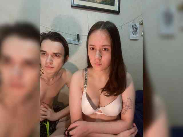 murmurmeow666, live webcam girl, age 18, from Не скажу, streaming now, ballikken, balzuigen