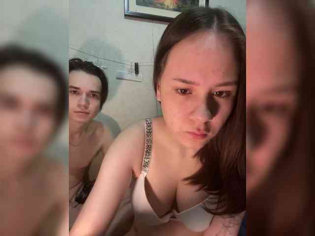 murmurmeow666, live webcam girl, age 18, from Не скажу, streaming now, ballikken, balzuigen
