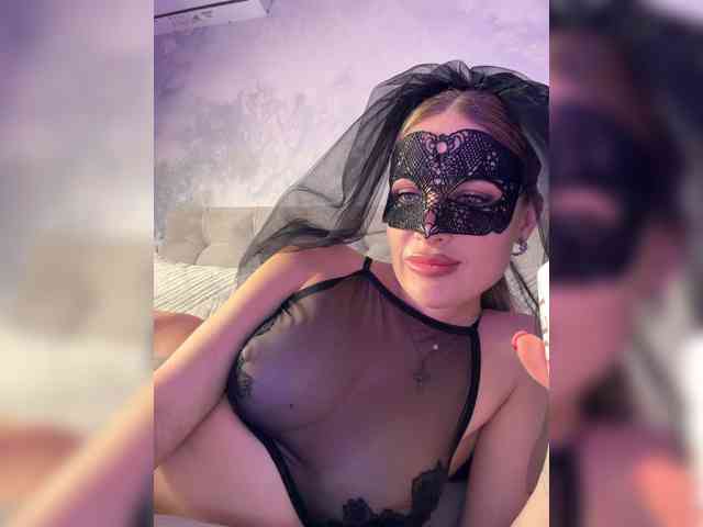 OFELI, live webcam girl, age 27, from Россия, streaming now, pijpbeurt, camshow