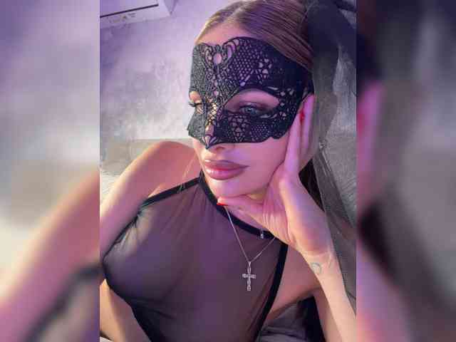 OFELI, live webcam girl, age 27, from Россия, streaming now, pijpbeurt, camshow
