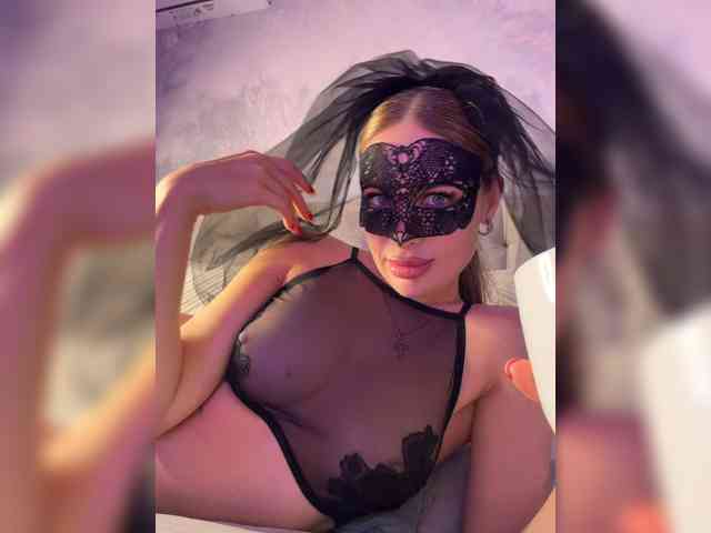 OFELI, live webcam girl, age 27, from Россия, streaming now, pijpbeurt, camshow