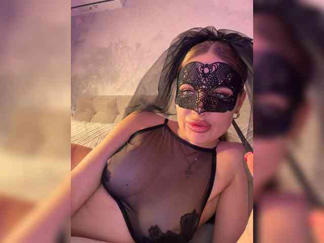 OFELI, live webcam girl, age 27, from Россия, streaming now, pijpbeurt, camshow