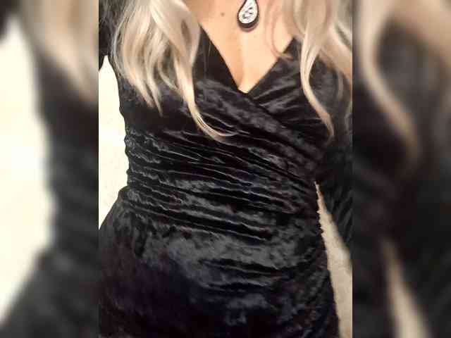 Divaya, live webcam girl, age 38, from Россия, streaming now, camshow, chatten