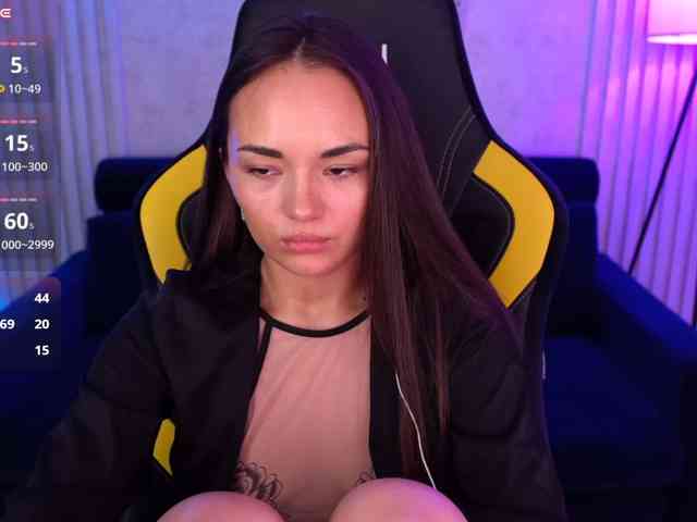 AsaAkiraa, live webcam girl, age 30, streaming now, pijpbeurt, camshow