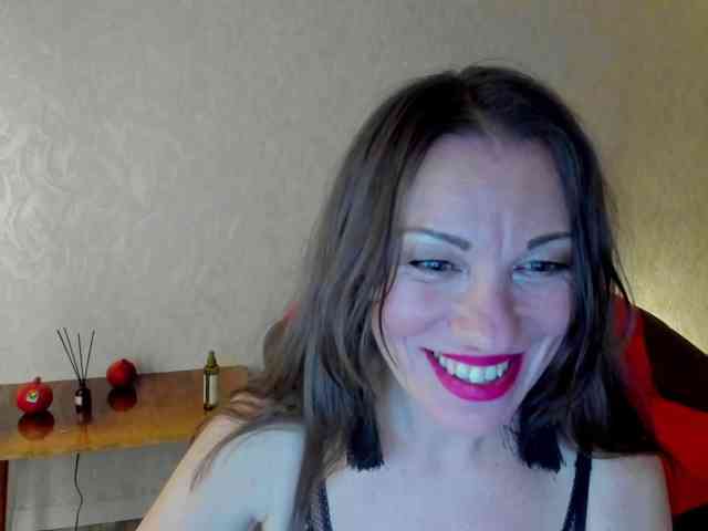 pure-elena, live webcam girl, age 42, from Россия, streaming now, kontvingeren, kontneuken