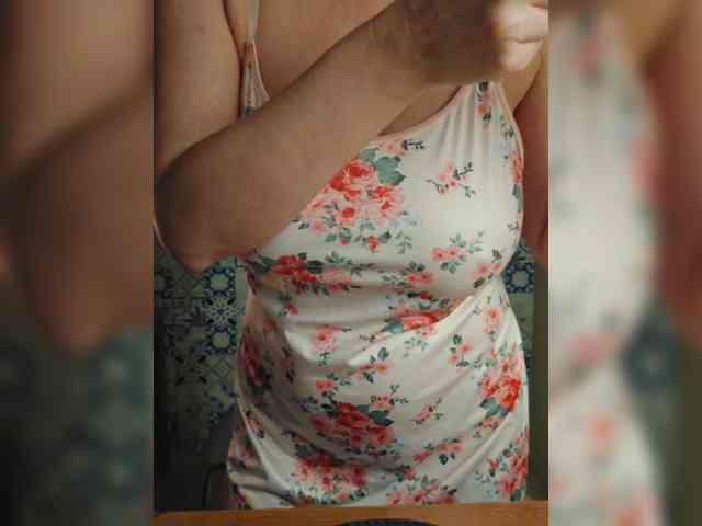 NotYourMuse1, live webcam girl, age 36, from Казахстан, streaming now, camshow, chatten