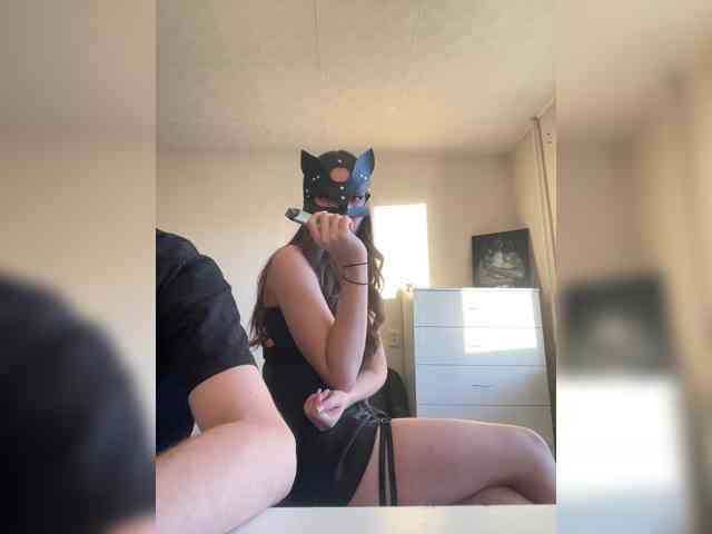 Tlpoka3Huku, live webcam girl, age 25, from Россия, streaming now, ballikken, pijpbeurt