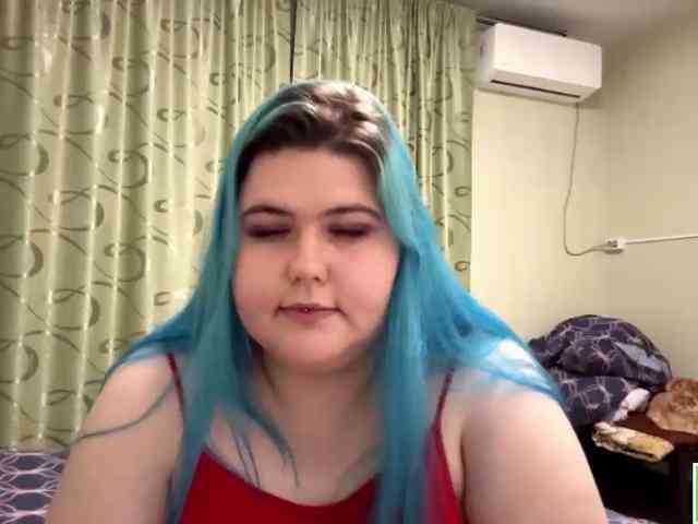 YanaVerde, live webcam girl, age 18, from POLAND, streaming now, kontvingeren, kontneuken