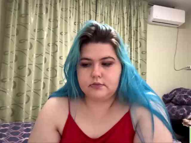 YanaVerde, live webcam girl, age 18, from POLAND, streaming now, kontvingeren, kontneuken