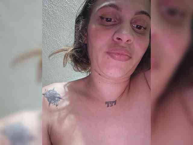 Barbiepaola, live webcam girl, age 27, from COLOMBIA, streaming now, kontvingeren, pijpen