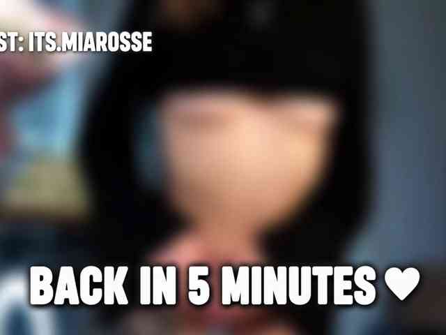 MiaRosee, live webcam girl, age 20, from RUSSIA, streaming now, aziatische massage, pijpbeurt