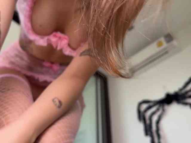 Elliemiu, live webcam girl, age 19, from Китай, streaming now, anaal spelen, kontneuken