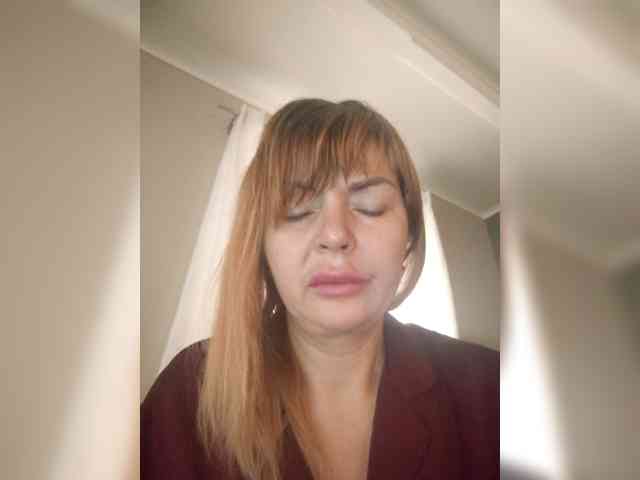 Tilda-1, live webcam girl, age 41, from UKRAINE, streaming now, chatten, dansen