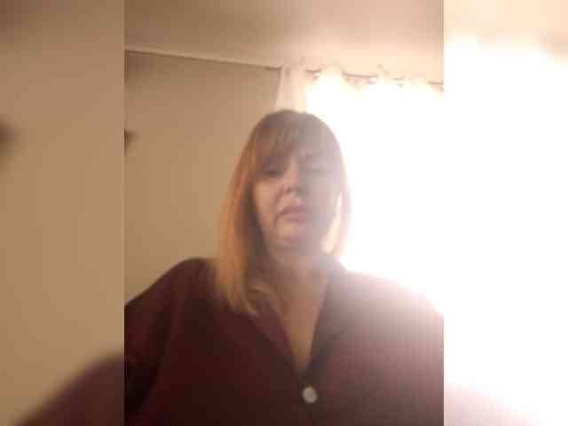 Tilda-1, live webcam girl, age 41, from UKRAINE, streaming now, chatten, dansen