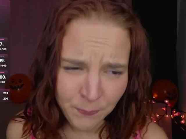 PollyHiller, live webcam girl, age 22, from Россия, streaming now, anaal spelen, kontvingeren