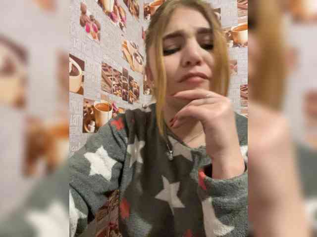 Anyutinka69, live webcam girl, age 27, from Украина, streaming now, pijpbeurt, chatten